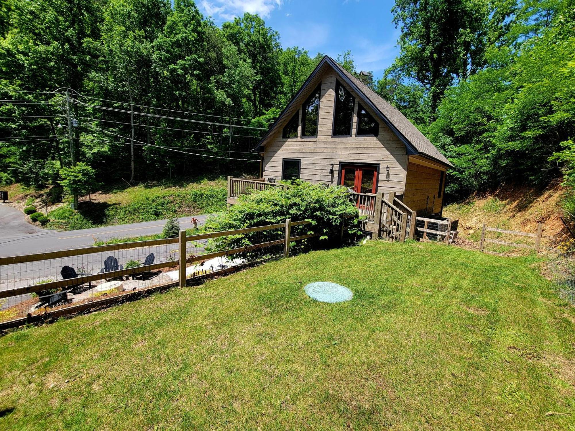 Lil Cabin In The Cove! Mtn Views, Theater, Hot Tub, Games, King Beds, Prime Location! Sevierville Kültér fotó
