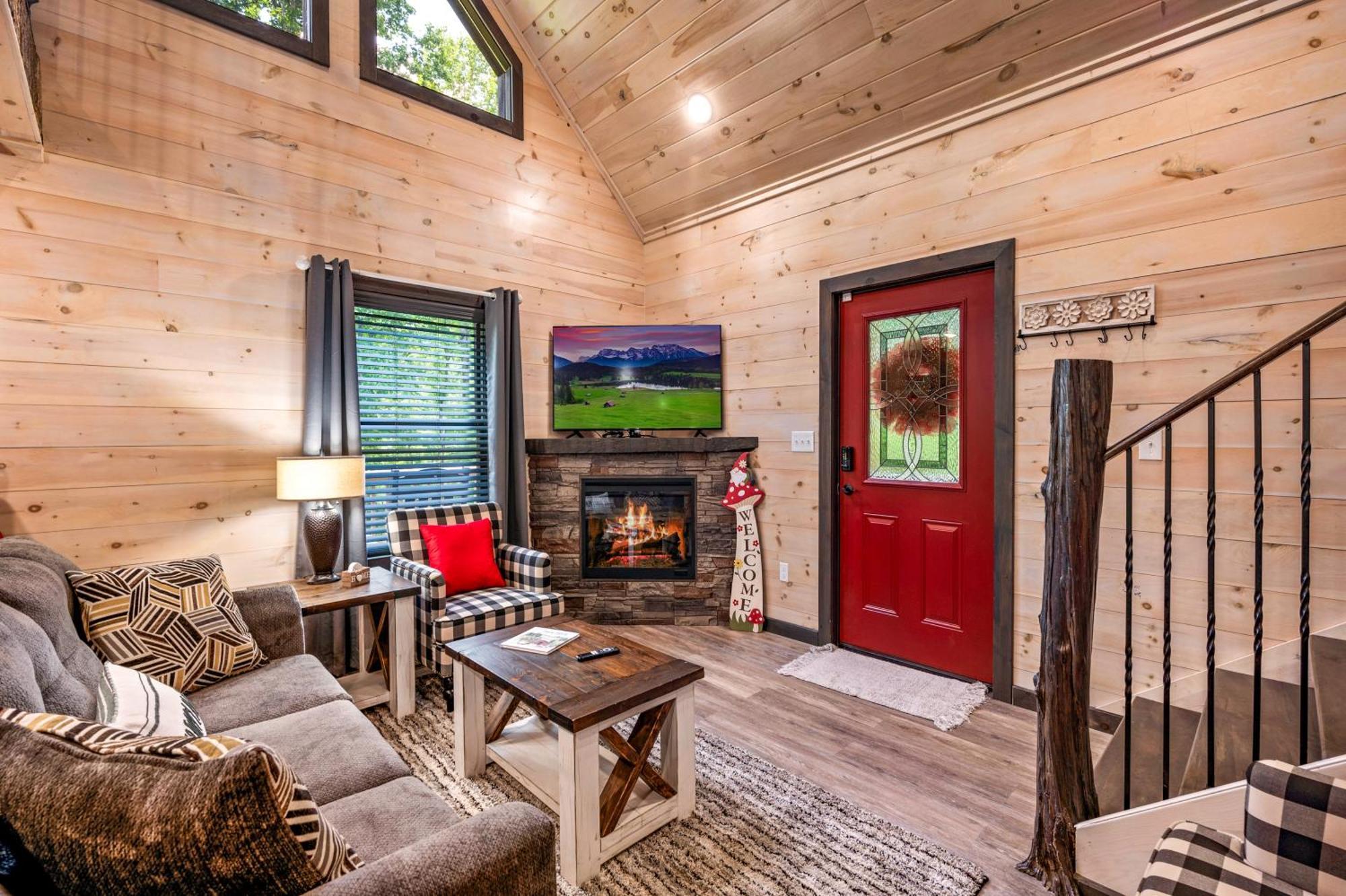 Lil Cabin In The Cove! Mtn Views, Theater, Hot Tub, Games, King Beds, Prime Location! Sevierville Kültér fotó