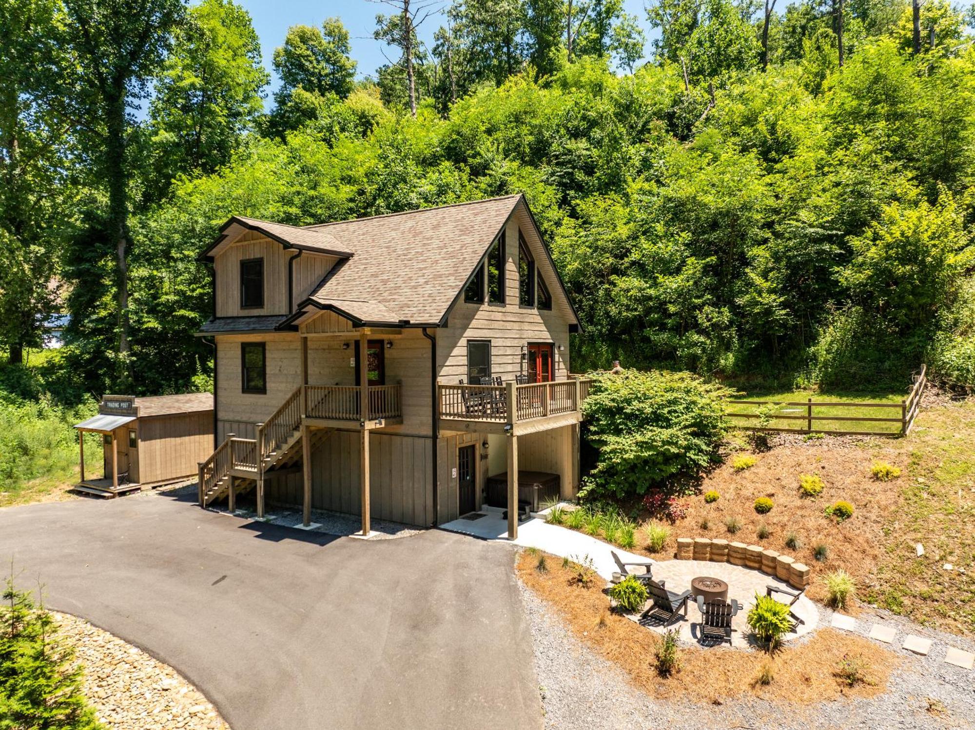 Lil Cabin In The Cove! Mtn Views, Theater, Hot Tub, Games, King Beds, Prime Location! Sevierville Kültér fotó