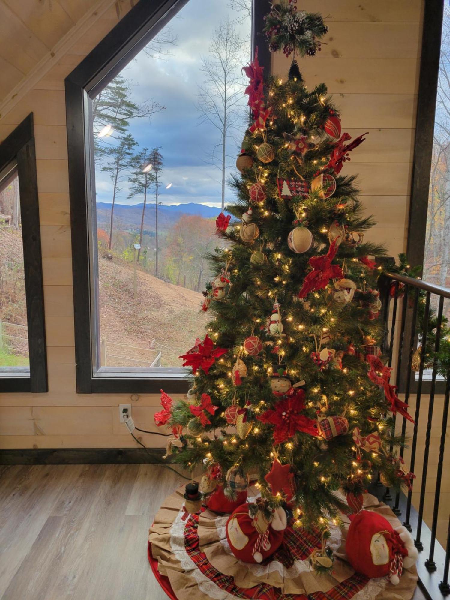 Lil Cabin In The Cove! Mtn Views, Theater, Hot Tub, Games, King Beds, Prime Location! Sevierville Kültér fotó