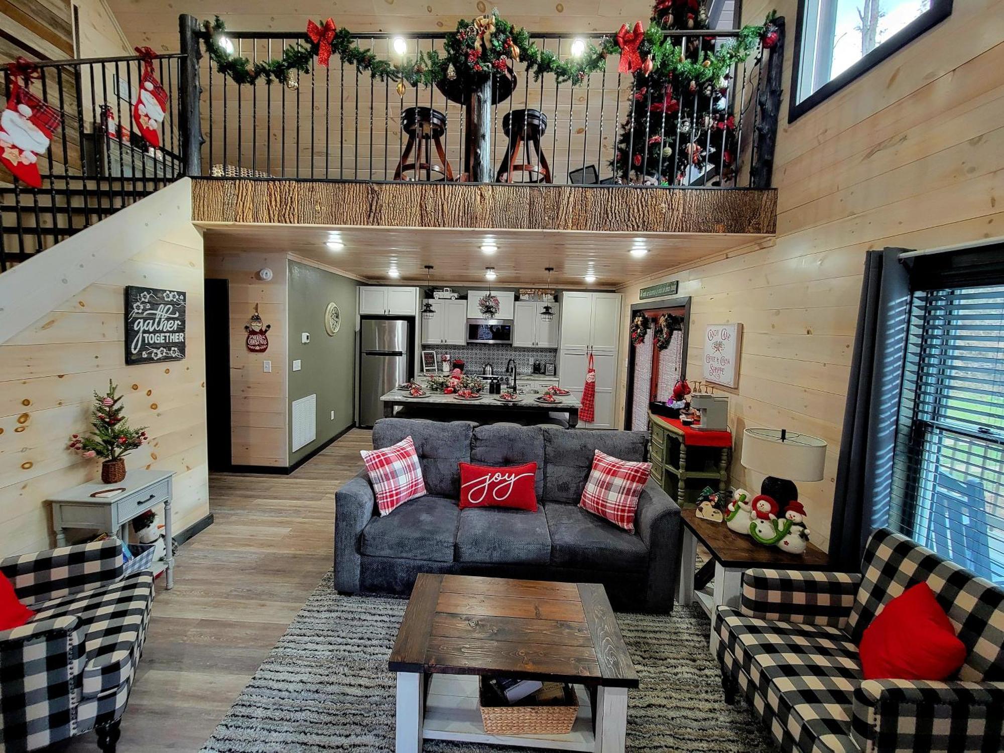 Lil Cabin In The Cove! Mtn Views, Theater, Hot Tub, Games, King Beds, Prime Location! Sevierville Kültér fotó